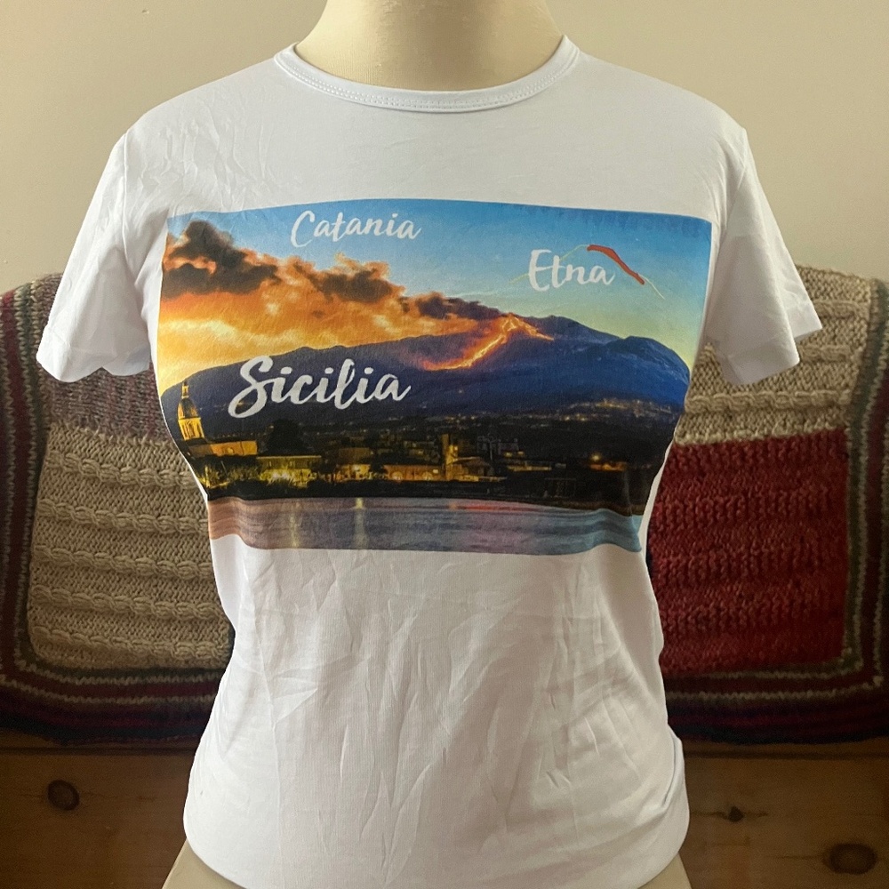 Rare Y2K Vintage Contro Senso Graphic Tee | Made in Italy | NWT | Small